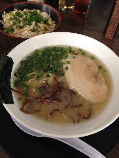 「らーめん ごまチャーご飯」@博多長浜らーめん 楓神の写真