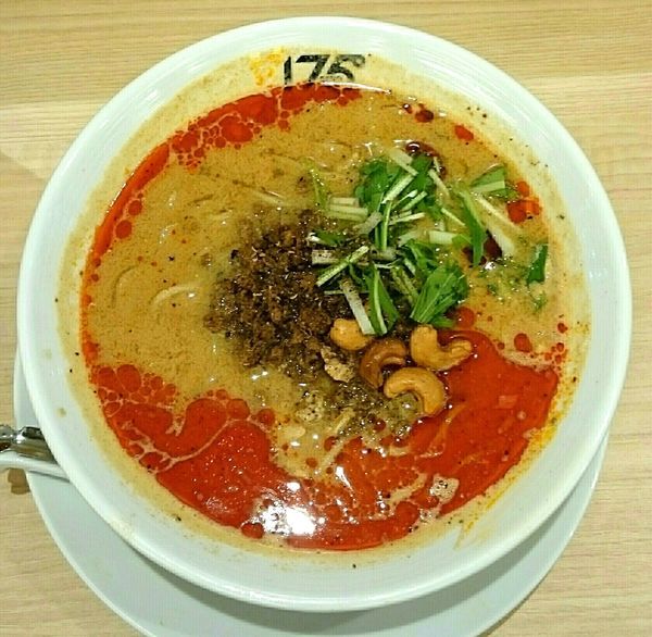 「汁あり担々麺シビれる 温泉玉子」@175°DENO担担麺 TOKYOの写真