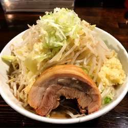 らーめん ﾔｻｲﾏｼﾏｼﾆﾝﾆｸｱﾌﾞﾗﾈｷﾞ