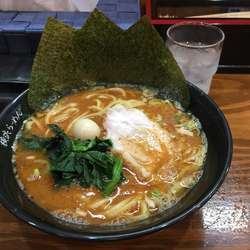 赤味噌(並780円)