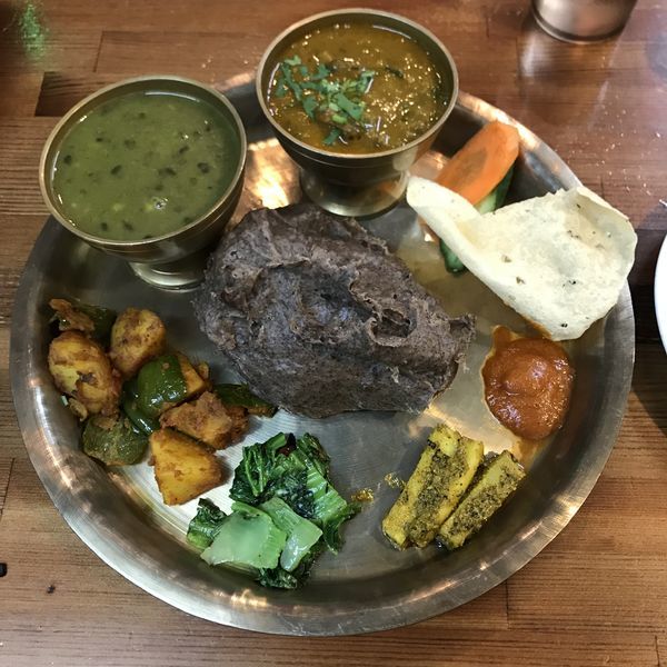 「ネパーリディードセット」@ニューサランギーレストラン 大森の写真