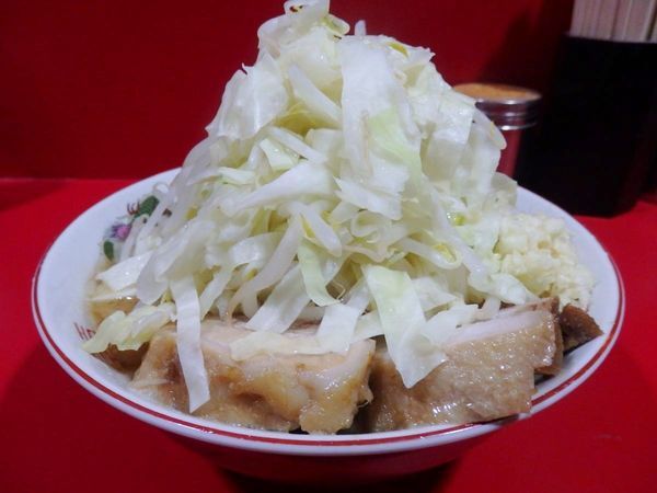 「ラーメン（ヤサイ・ニンニク） 750円」@ラーメン二郎 札幌店の写真