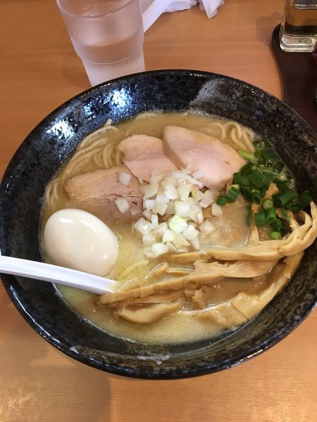 「とりそば+特のせ」@麺堂 稲葉の写真