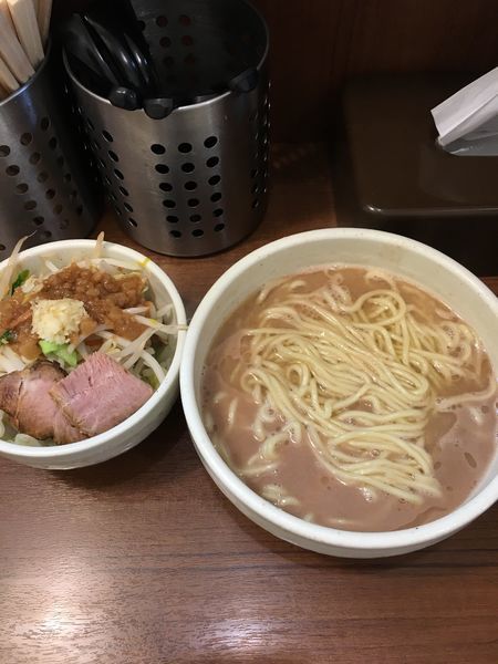 「ラーメン+スタベジ」@麺処 一笑の写真
