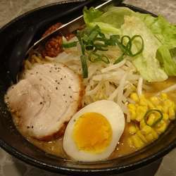 超濃厚みそラーメン