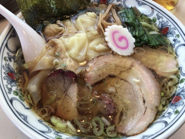 「ワンタンメン860円」@つむら家の写真