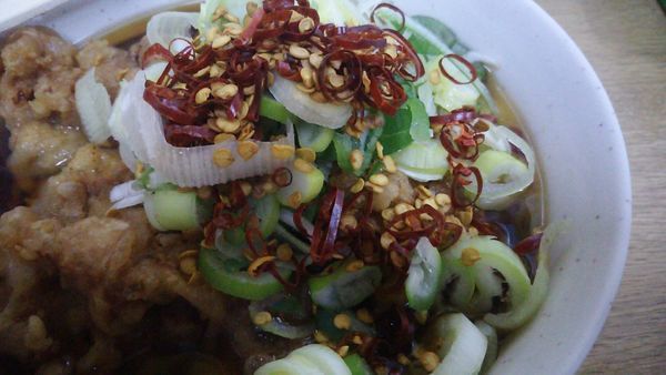 「ジャンボゲソそば」@一由そば 日暮里店の写真