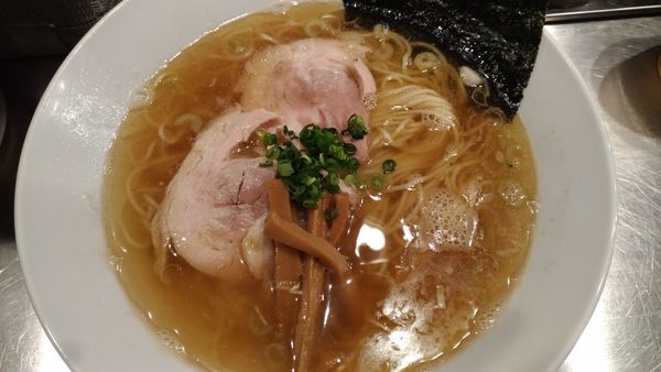 「金色煮干中華そば」@麺屋 愛心 TOKYO 町屋店の写真