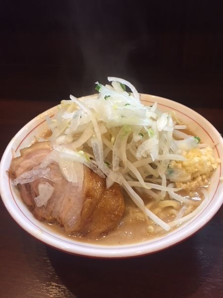 「ミニラーメン　750円　ヤサイ・ニンニク・アブラ・シロ」@零一弐三の写真