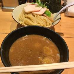 濃厚煮干しつけ麺 大 味玉サービス