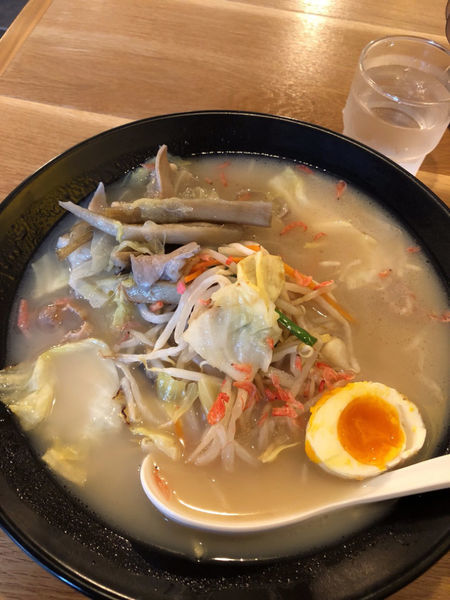 「モツたんめん　980円」@博多タンメン酒場イチカバチカ 恵比寿店の写真