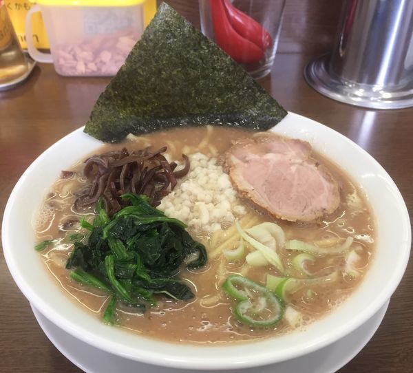 「ラーメン700円」@うまいヨ ゆうちゃんラーメンの写真