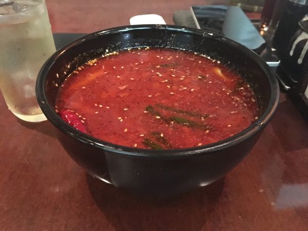 「辛口麻辣刀削麺」@中国料理 刀削麺 鐘楼 水道橋西口店の写真