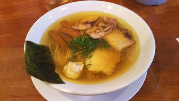 「塩ラーメン 700円」@自家製麺 えなみの写真