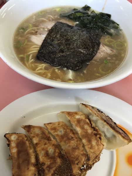 「ラーメン 餃子 550円」@ラーメンショップ 橋戸店の写真