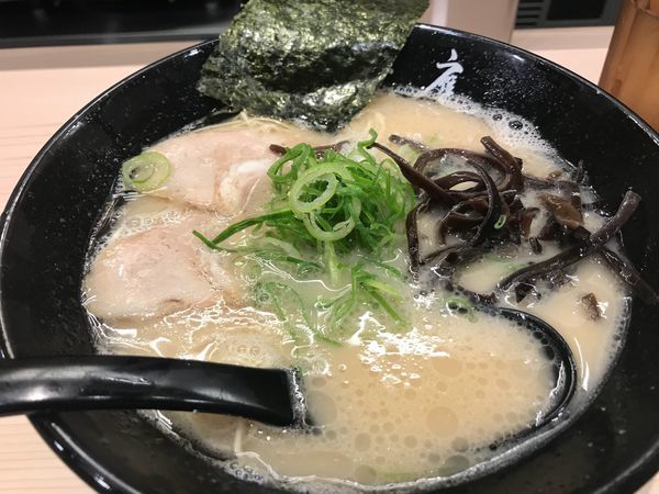 「ラーメン」@博多禿鷹の写真