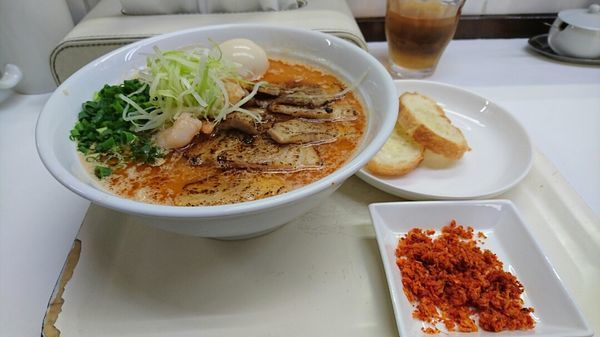 「特製海老塩麺+チャーシュー　＠１３００円」@塩ラーメン・つけめんのお店 はないちの写真