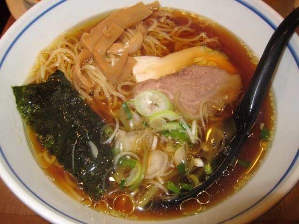 「純鶏らーめん醤油　580円」@麺処直久 新橋店の写真
