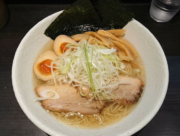 「塩 贅沢のせ」@中華蕎麦きみのの写真