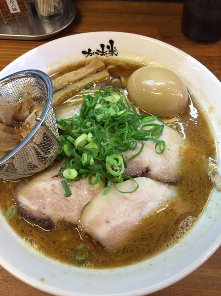「特製ラーメン」@らーめん かつお拳の写真