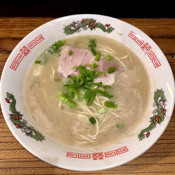 「どトンコツラーメン (650円)」@長いちの写真