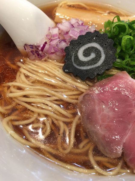 「【数量限定】のどぐろそば１０００円麺少なめ」@らぁ麺 はやし田 新宿本店の写真