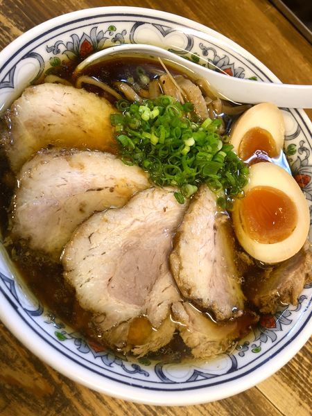 「【限定】豚鶏の肉出汁清湯肉増￥900＋味玉￥100」@くじら食堂の写真