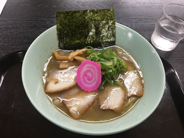 「肉煮干中華そば 塩」@ラーメン ツバメの写真