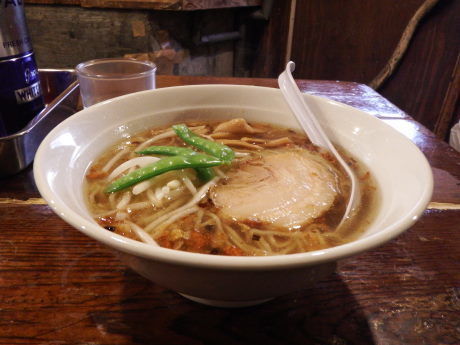 「塩ラーメン」@かおたんラーメンえんとつ屋 南青山店の写真