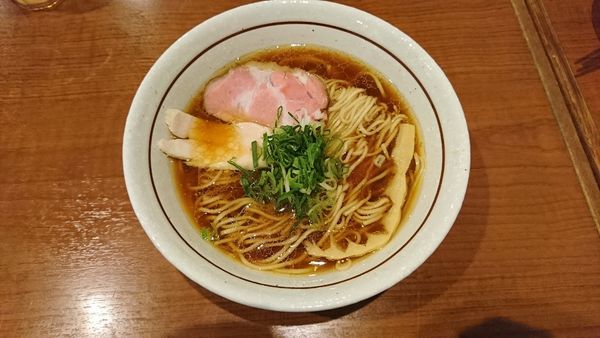 「日本一生醤油の中華そば780」@麺 絆水産の写真