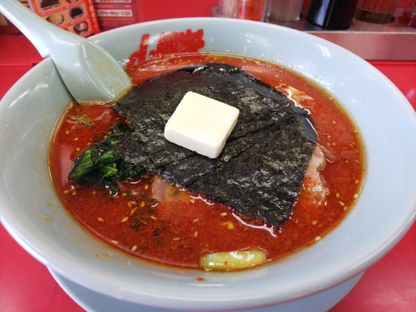 「辛味噌ラーメン辛さMAX(クーポン バター）」@山岡家 千葉若葉区店の写真