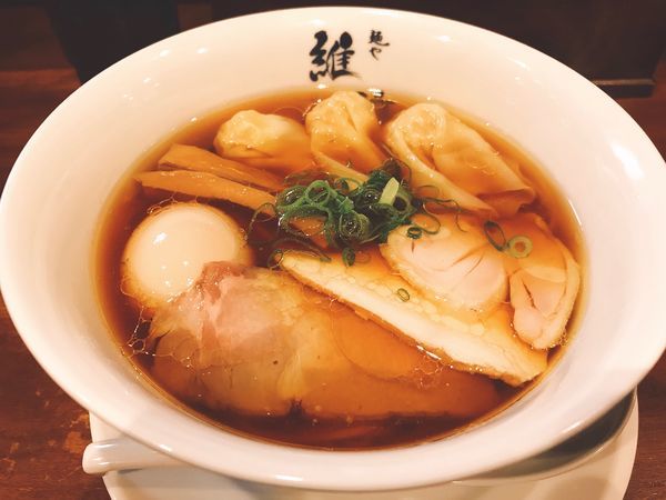 「特醤油らぁ麺」@麺や維新の写真