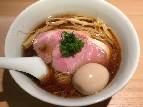 「特製醤油らぁ麺＆替え玉」@らぁ麺 はやし田 新宿本店の写真