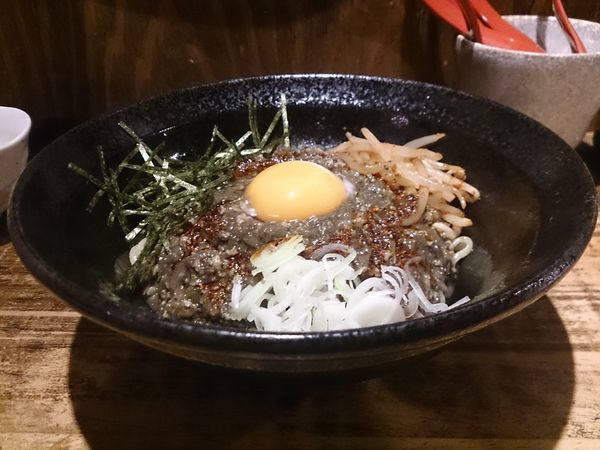 「汁なし黒胡麻担々麺」@麺屋 かまし 桜店の写真