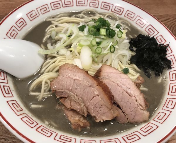 「極濃厚煮干しそば」@煮干中華そば専門 煮干丸の写真