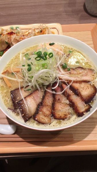 「特製鶏白湯」@麺者 雄の写真