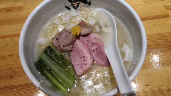 「鴨中華そば」@満鶏軒の写真