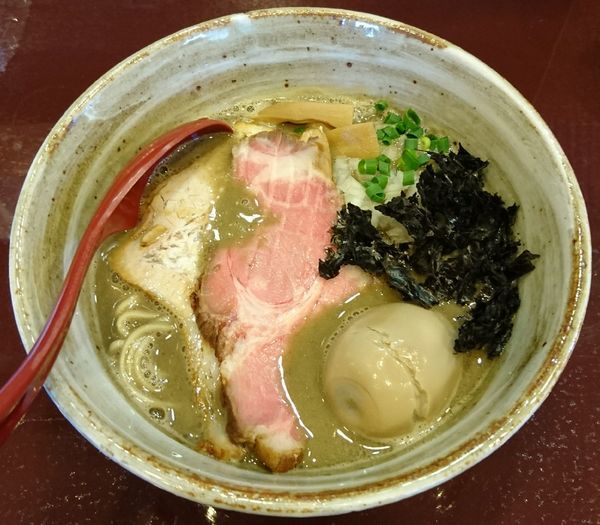 「味玉濃厚煮干しそば」@麺屋 照の坊の写真