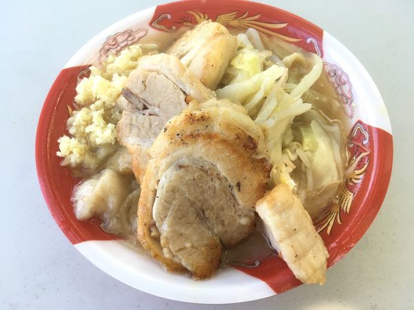 「第四陣 らーめん武丸✖️ジラフ 2人の限定ラーメン＋豚増し✖️2」@中華蕎麦とみ田 冨田治PRESENTS 最強ラーメン祭2018 in 小山の写真