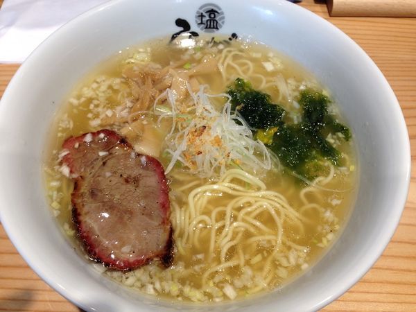 「塩らーめん」@塩らーめん専門 ひるがお 人形町店の写真