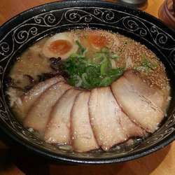 とんこつらーめんチャーシュー