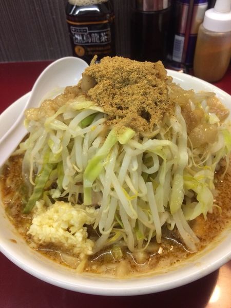 「ラーメンマシマシ」@ジラフの写真