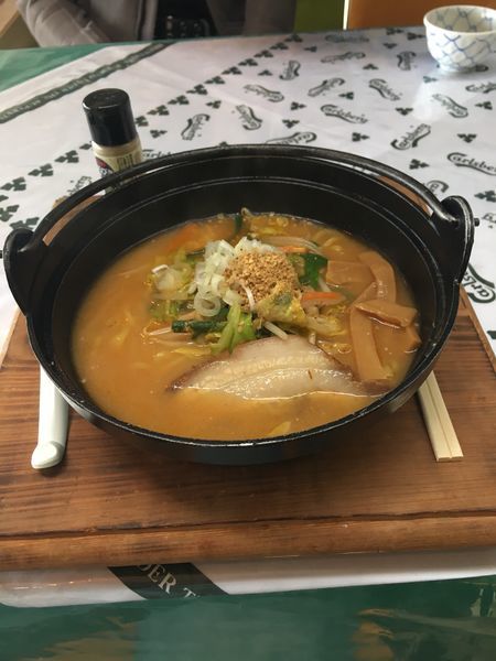 「鍋割山ラーメン890円」@赤城公園ビジターセンターレストハウスの写真