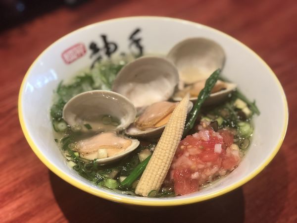 「限定 ホンビノス貝と夏野菜のボンゴレ拉麺」@麺昇 神の手の写真