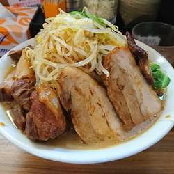 ◯そば 麺300g 肉増し