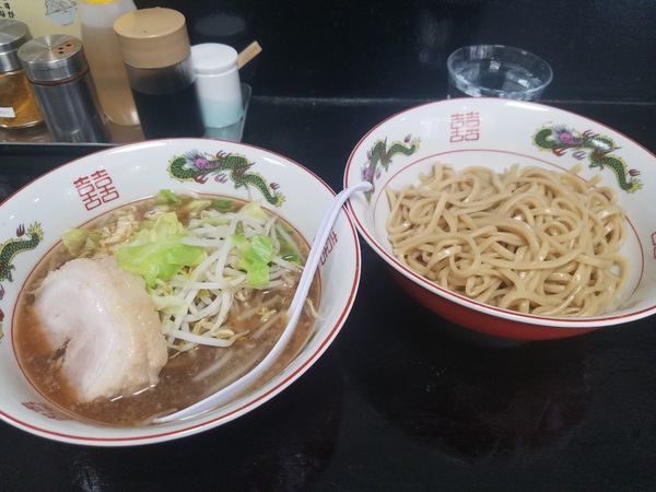 「つけ麺」@肉だしラーメン 濃い豚の写真