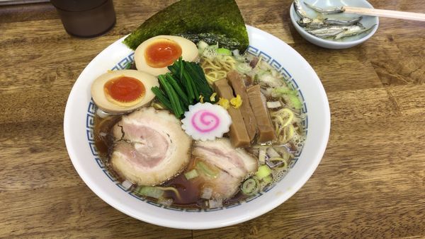 「【昼メニュー】生姜煮干(醤油）中華そば＋味玉」@中華蕎麦 丸め 東久留米店の写真