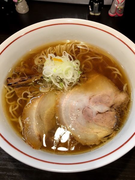 「裏しょうゆ」@らーめん颯人の写真