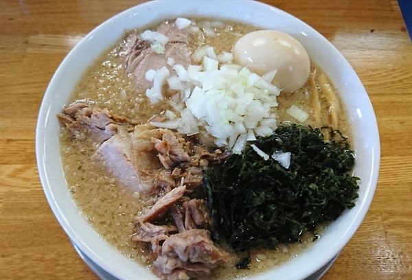 「特製中華そば(990円)」@中華そば136の写真