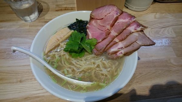 「貝出汁ラーメン+チャーシューのせ」@らーめん 改の写真